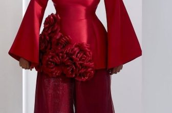 L’ensemble blazer, c’est l’équilibre parfait entre puissance et féminité. Une allure chic et confiante, pour celles qui osent briller sans en faire trop.