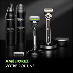 Gillette Labs Lot De 12 Recharges De Rasoir Pour Hommes, AUTHENTIQUES, A 5 Lames Ultra-Affutées, Barre Exfoliante Pour Un Rasage Doux Et Efficace, Compatibles Avec Les Manches GilletteLabs