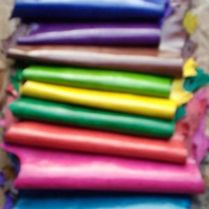 Peau en cuir teinté